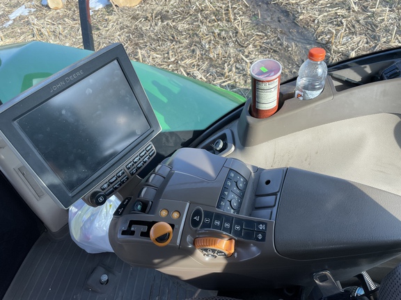 Photo of 2018 John Deere 9520R