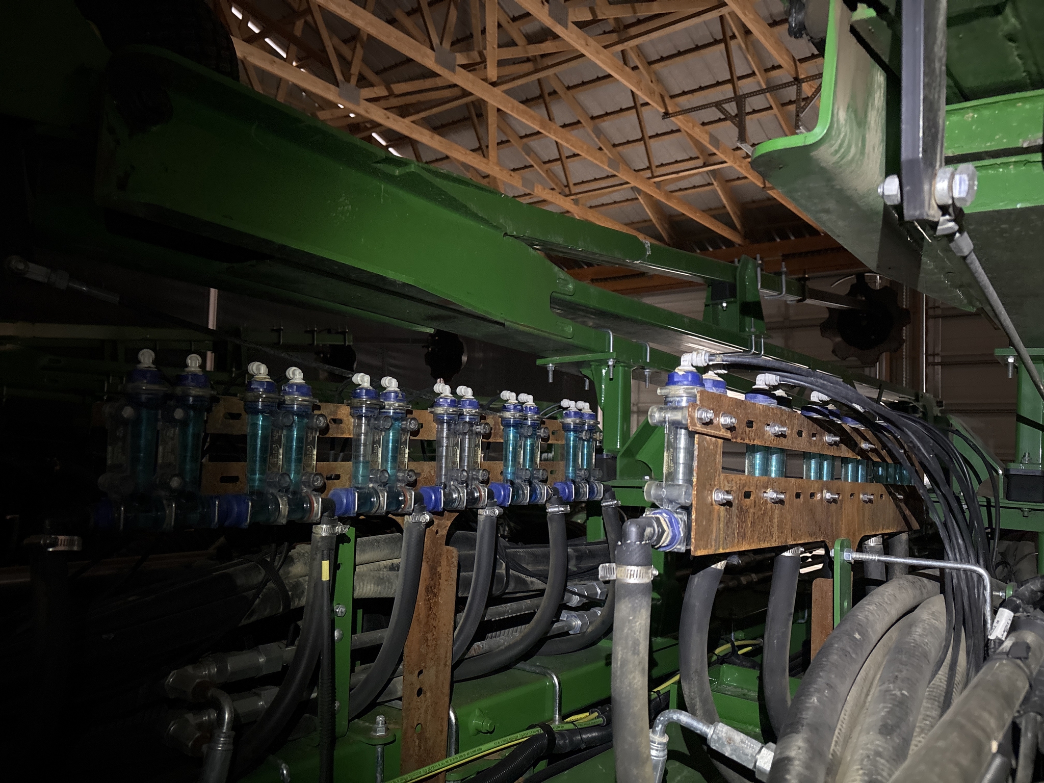 Used 2022 John Deere 1775 Planters: Drawn at Koenig Equipment in Anna, OH - PhotoXL5