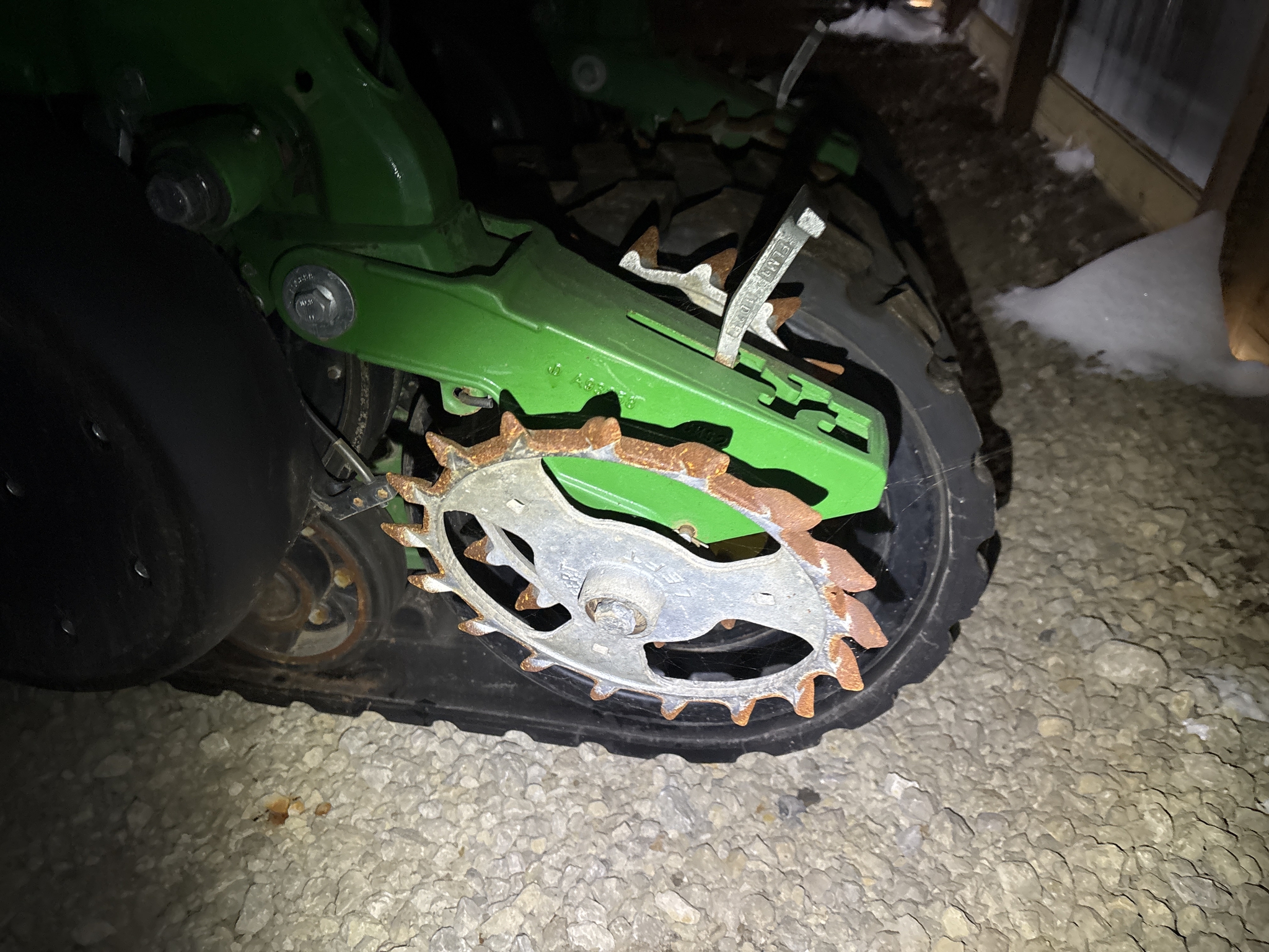 Used 2022 John Deere 1775 Planters: Drawn at Koenig Equipment in Anna, OH - PhotoXL15