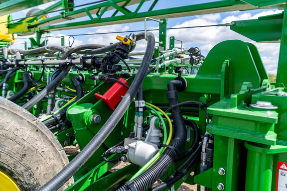 Used 2022 John Deere 1775NT Planters: Drawn at Koenig Equipment in Anna, OH - Photo18