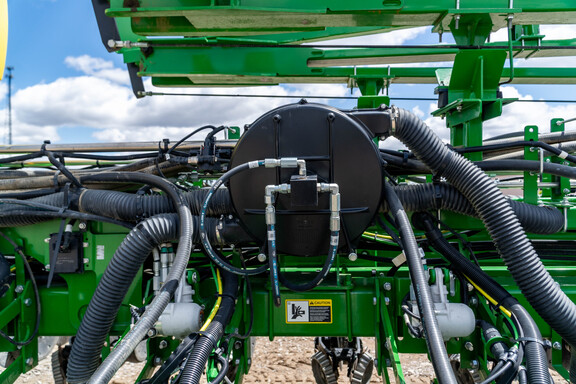 Used 2022 John Deere 1775NT Planters: Drawn at Koenig Equipment in Anna, OH - Photo20