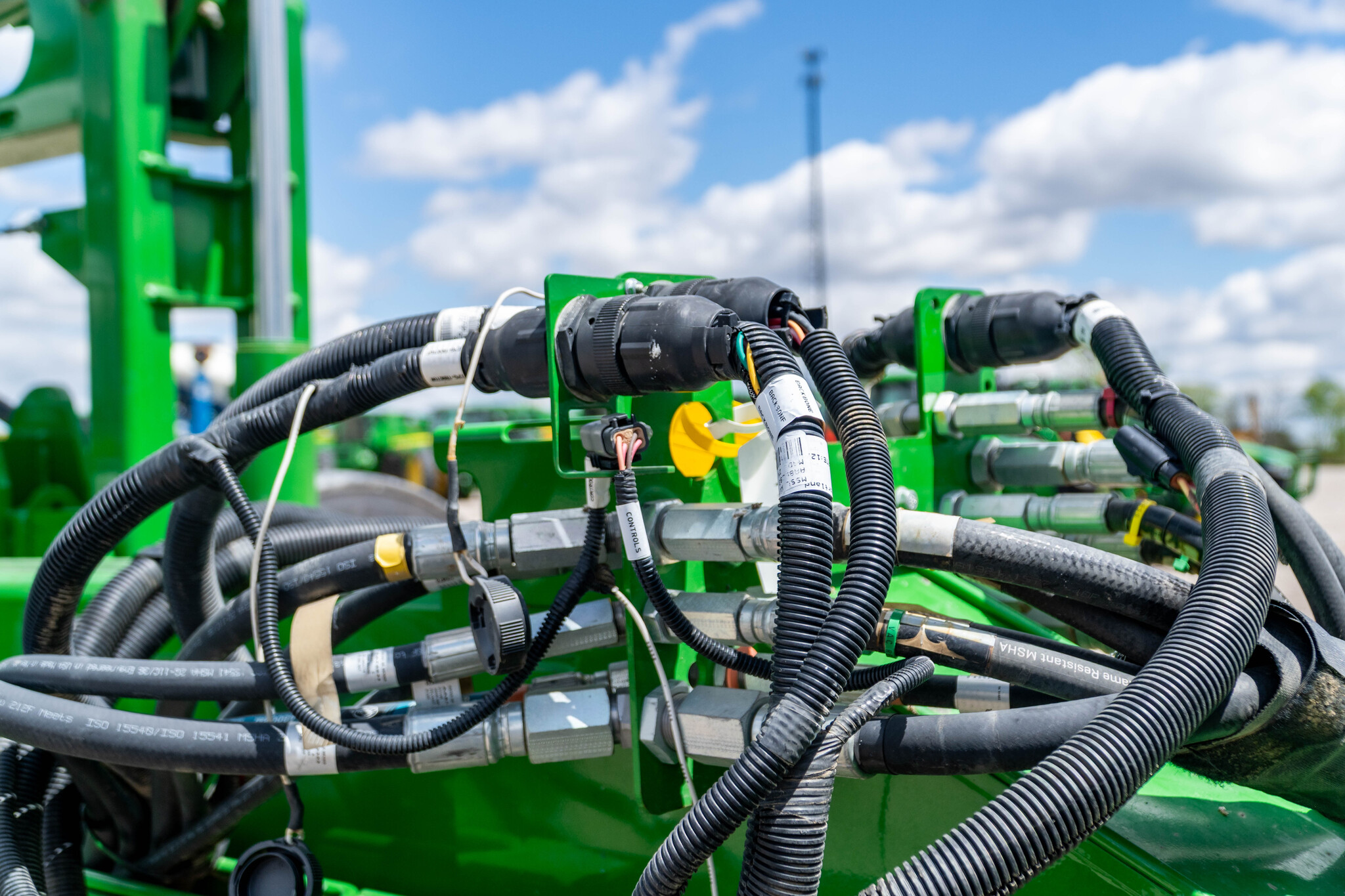 Used 2022 John Deere 1775NT Planters: Drawn at Koenig Equipment in Anna, OH - PhotoXL10