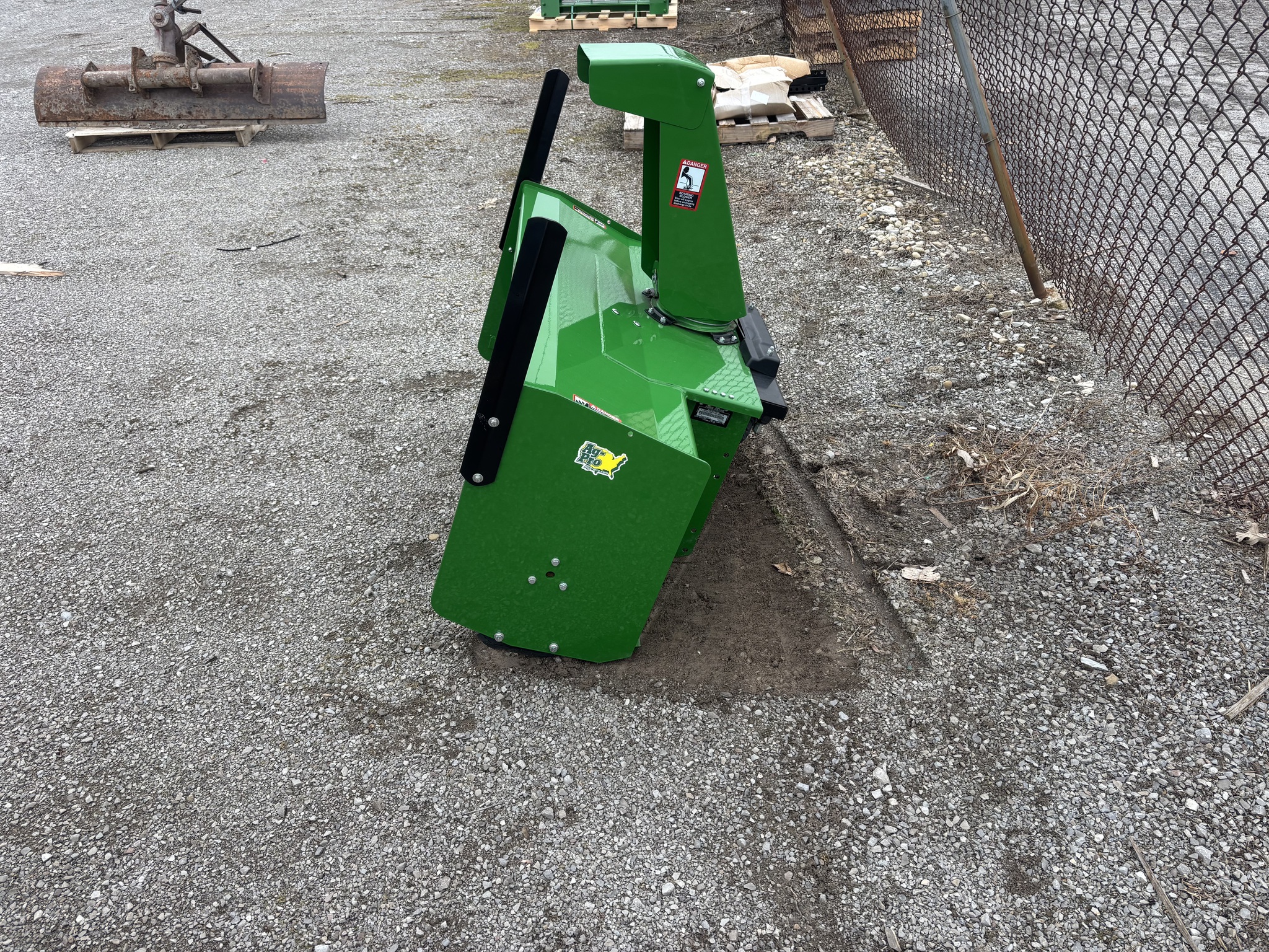 2021 John Deere 47IN. HEAVY Image 3