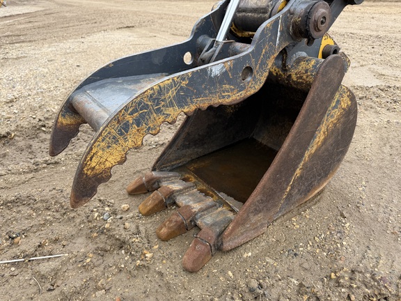 2014 John Deere 35G - Photo13