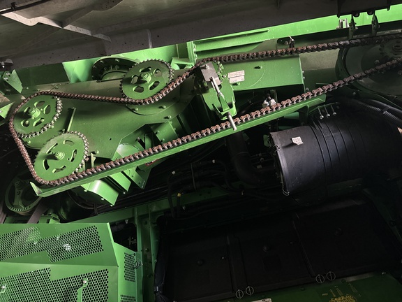 Used 2023 John Deere S780 Combines at Koenig Equipment in Urbana, OH - Photo8