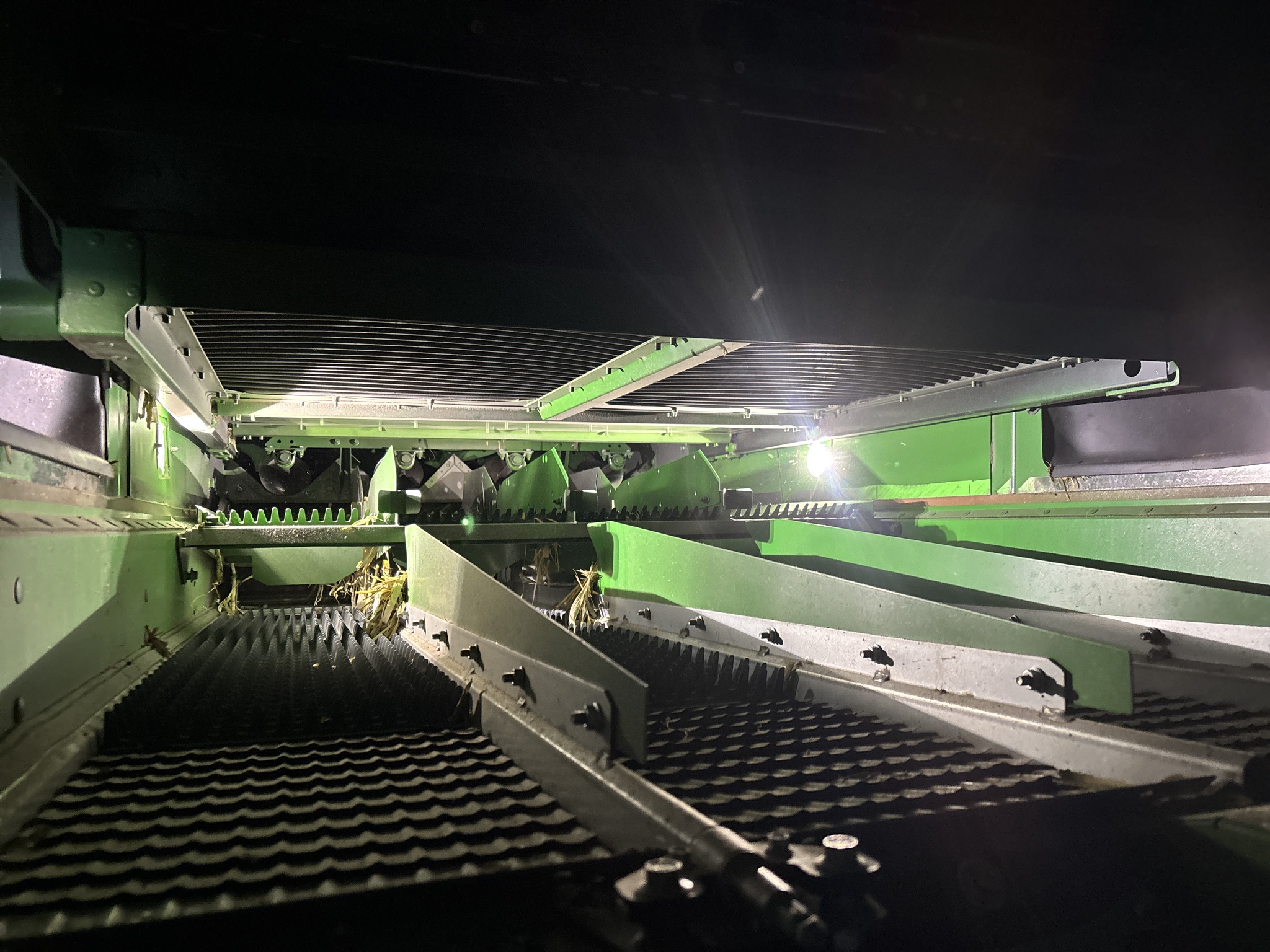 Used 2023 John Deere S780 Combines at Koenig Equipment in Urbana, OH - PhotoXL10