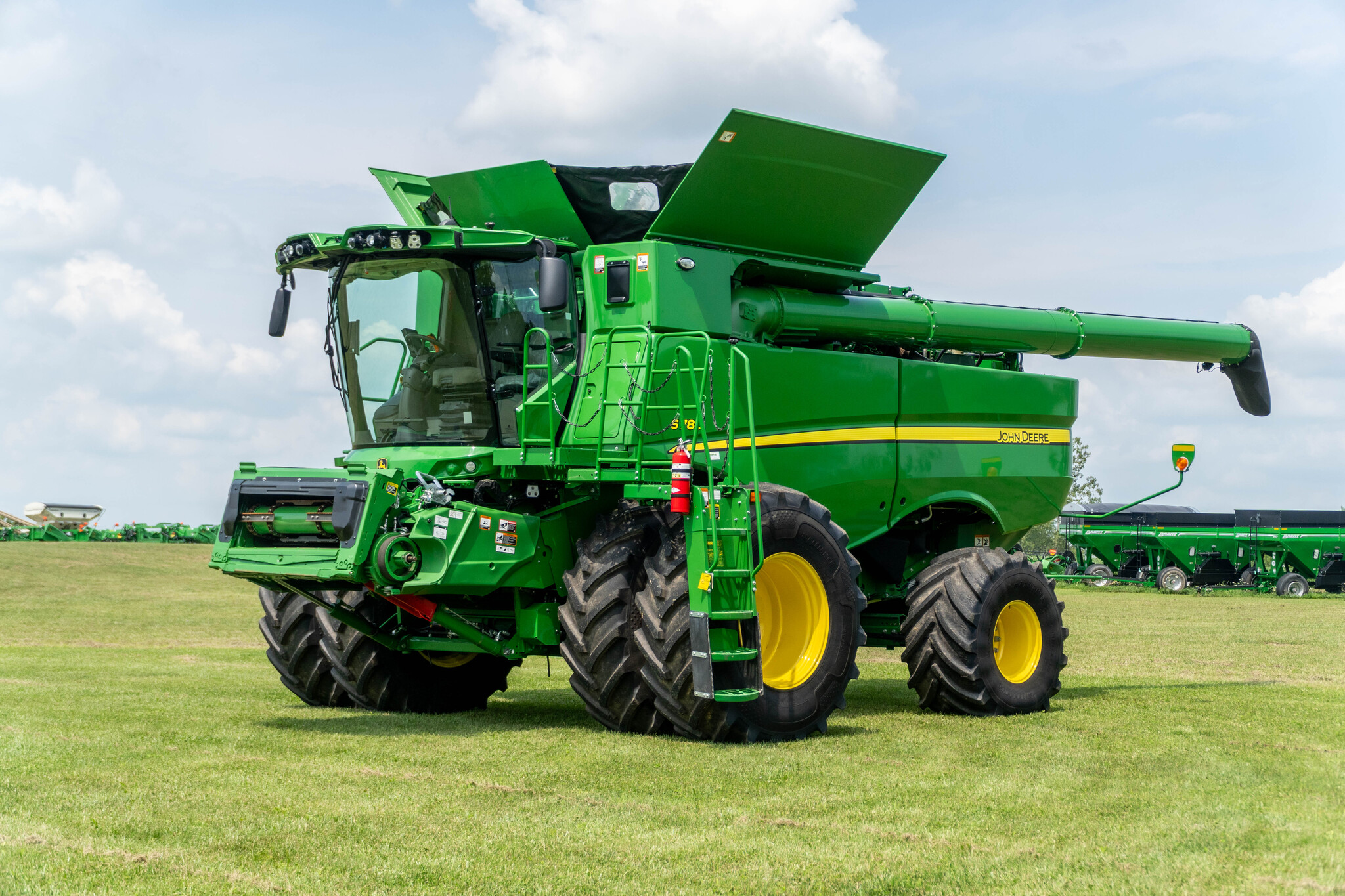 Used 2023 John Deere S780 Combines at Koenig Equipment in Anna, OH - PhotoXL0