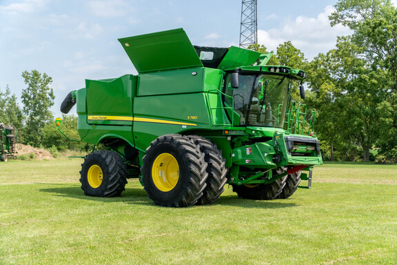 Used 2023 John Deere S780 Combines at Koenig Equipment in Anna, OH - Photo6