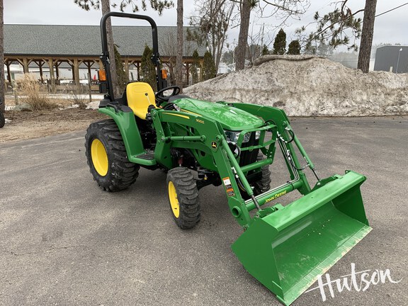 Photo of 2025 John Deere 3032E