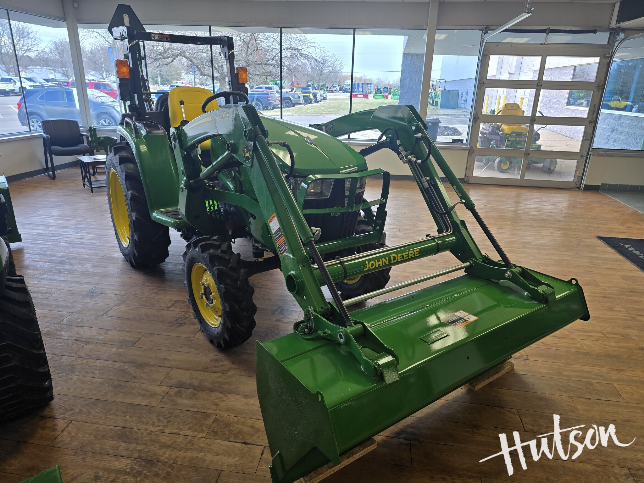 2025 John Deere 3038E