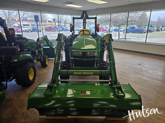 Photo of 2025 John Deere 3038E