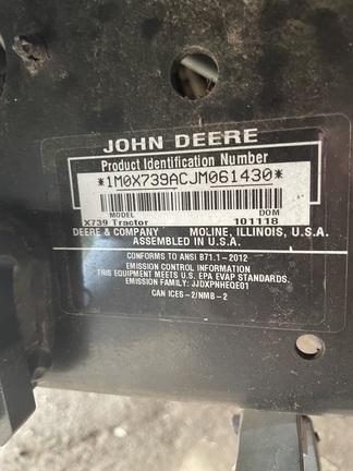 2018 John Deere X739 - Photo7