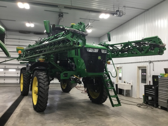 2022 John-Deere 412R