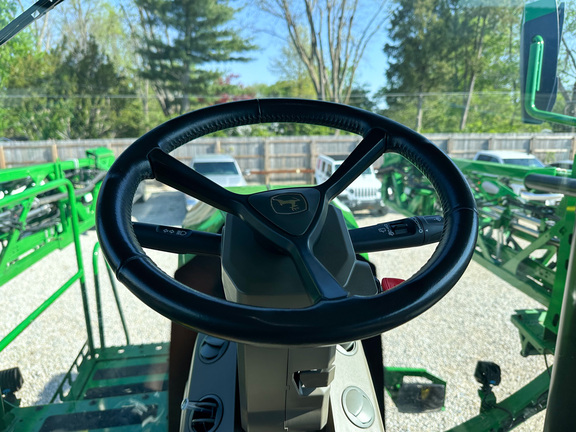 2022 John-Deere 412R