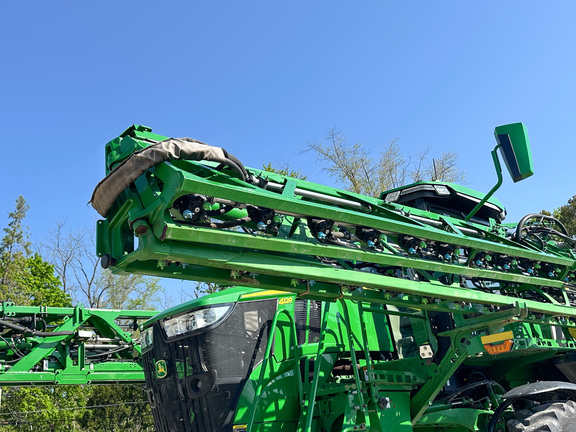 2022 John-Deere 412R