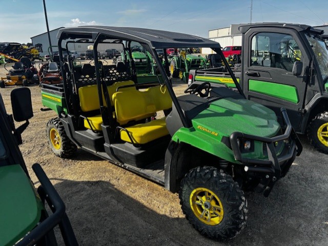 2013 John Deere XUV 550 S4 GREEN Image 1