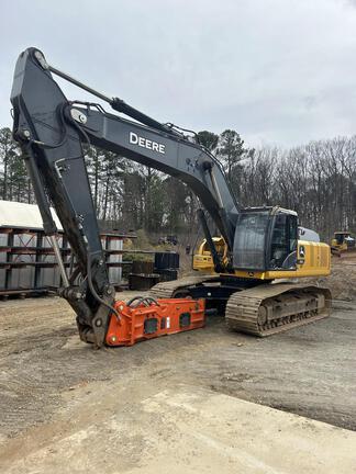 Photo of a 2024 John Deere 350 P