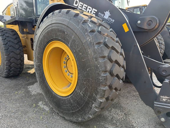2025 John Deere 544 G