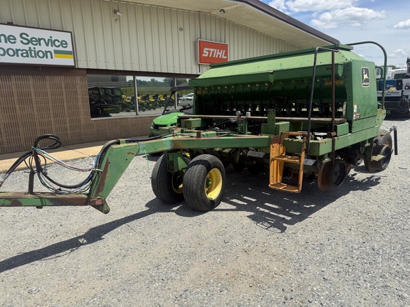 1998 John Deere 1560