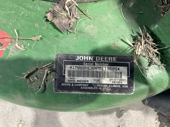 2023 John Deere X739 - Photo8