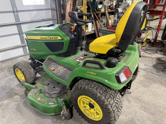 2023 John Deere X739 - Photo2
