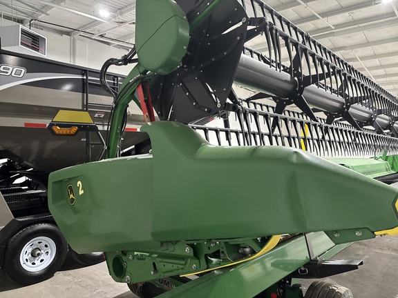 Used 2022 John Deere RD35F Combine Platforms at Koenig Equipment in Greenville, OH - Photo19