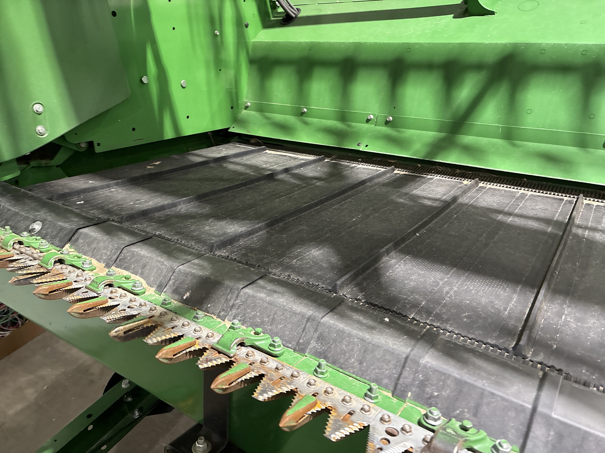 Used 2022 John Deere RD35F Combine Platforms at Koenig Equipment in Greenville, OH - PhotoXL27