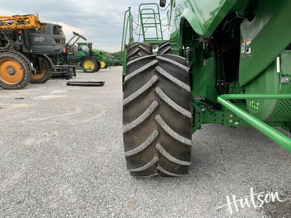 Photo of 2023 John Deere S780