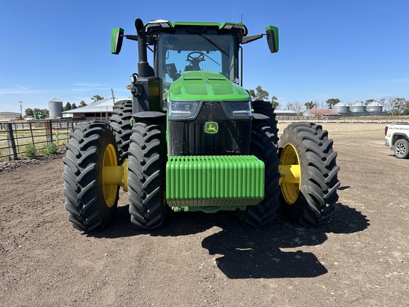 2025 John Deere 8R 310 (4th thumbnail)
