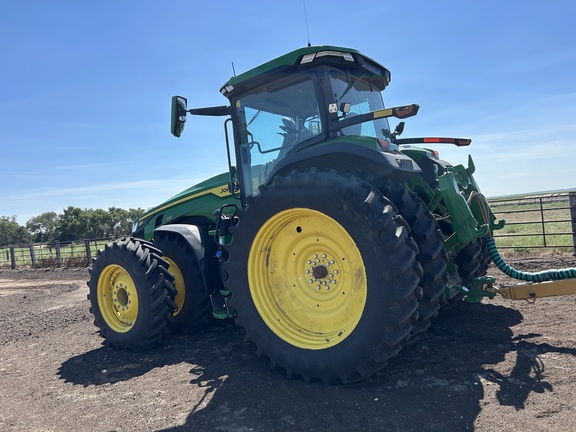 2025 John Deere 8R 310 (5th thumbnail)