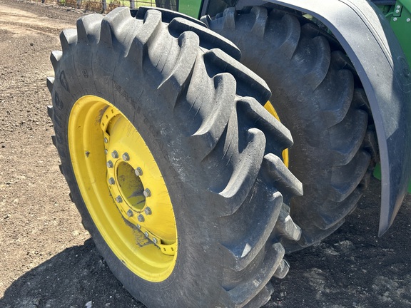 2025 John Deere 8R 310 (13th thumbnail)