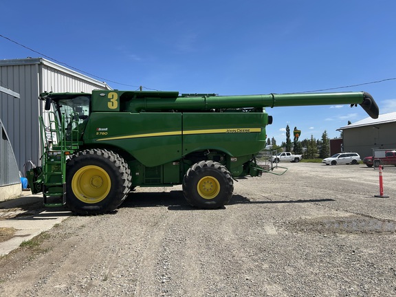 2023 John Deere S780