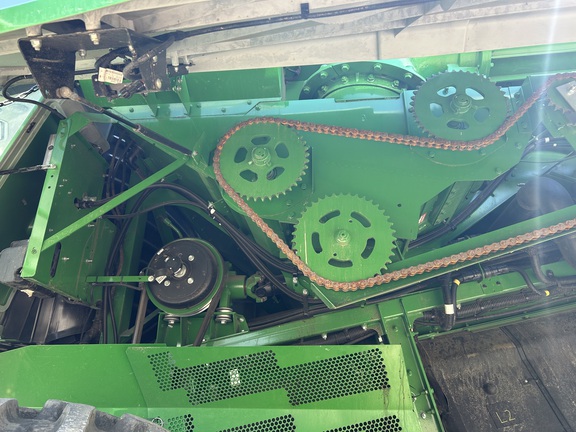 2023 John Deere S780