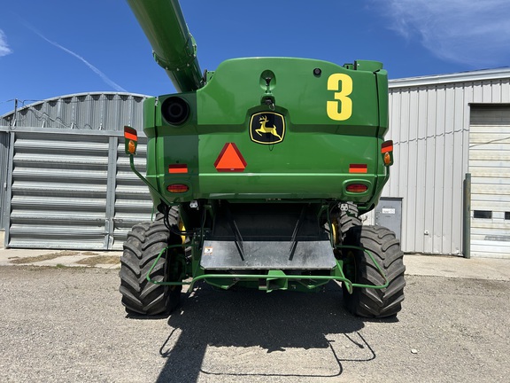 2023 John Deere S780
