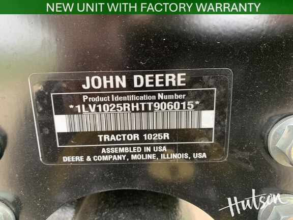 Photo of 2026 John Deere 1025R