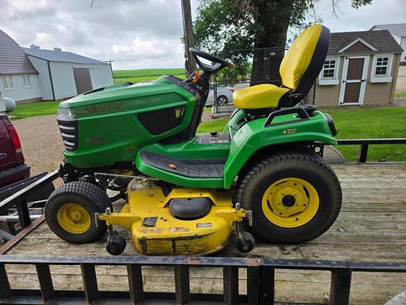  John Deere X734