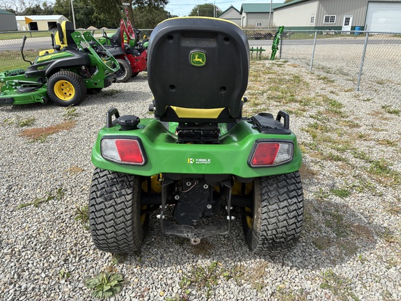 2016 John Deere X734 - Photo6
