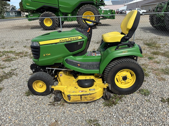 2016 John Deere X734 - Photo8