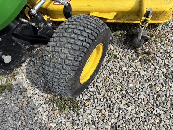 2016 John Deere X734 - Photo10