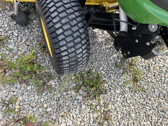 2016 John Deere X734 - Photo12