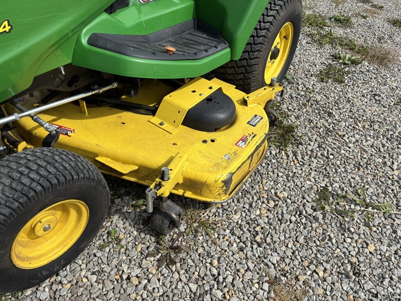 2016 John Deere X734 - Photo21
