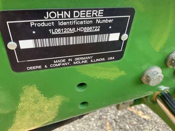 Photo of 2018 John Deere 6120M