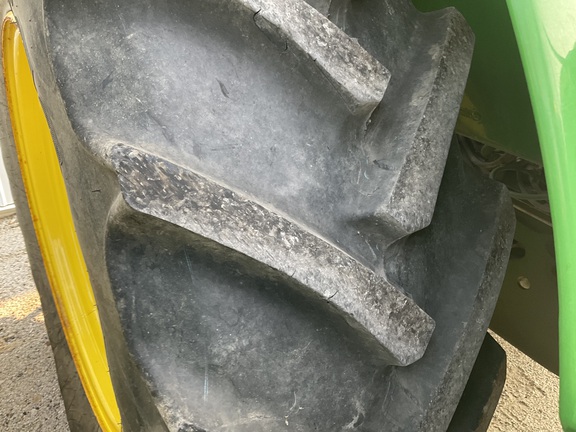 Photo of 2018 John Deere 6120M