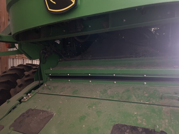 2011 John Deere 9670 STS (16th thumbnail)