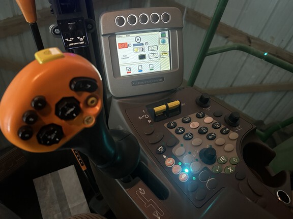 2011 John Deere 9670 STS (25th thumbnail)