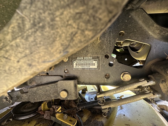 Photo of 2003 John Deere X475