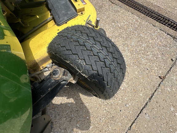 Photo of 2003 John Deere X475