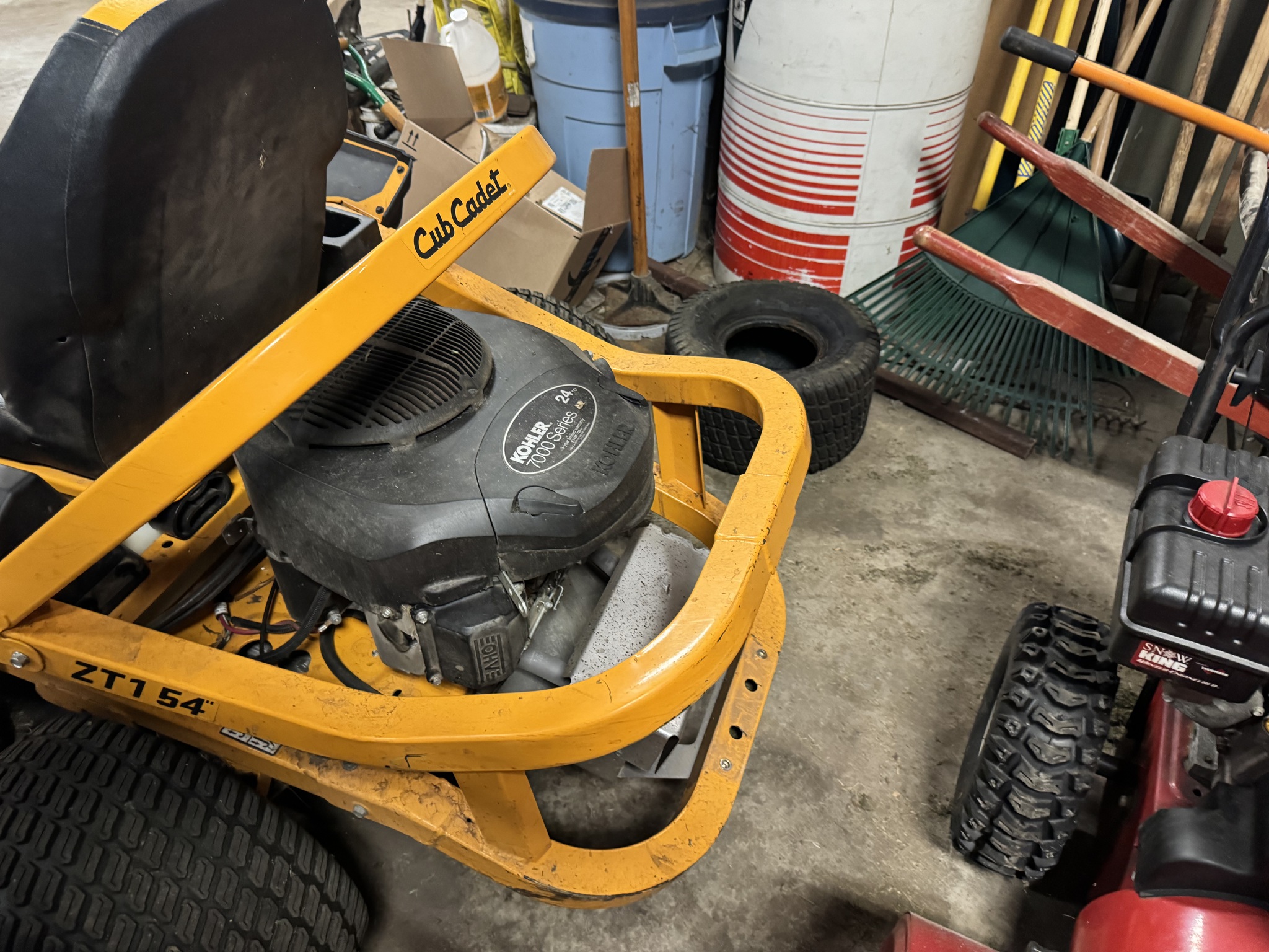 Used 2023 Cub Cadet ZT1 54 Zero Turn Mowers at Koenig Equipment in Urbana, OH - PhotoXL4