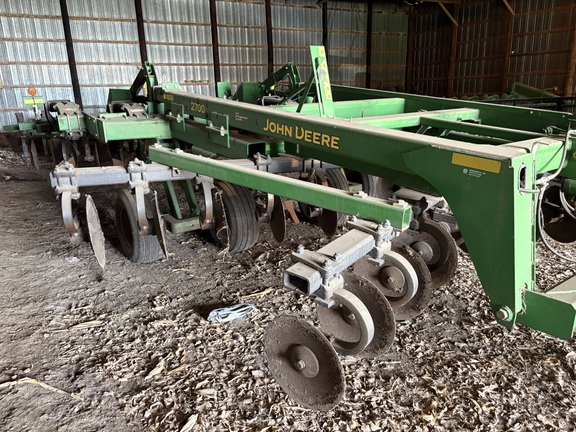2005 John Deere 2700 - Photo2