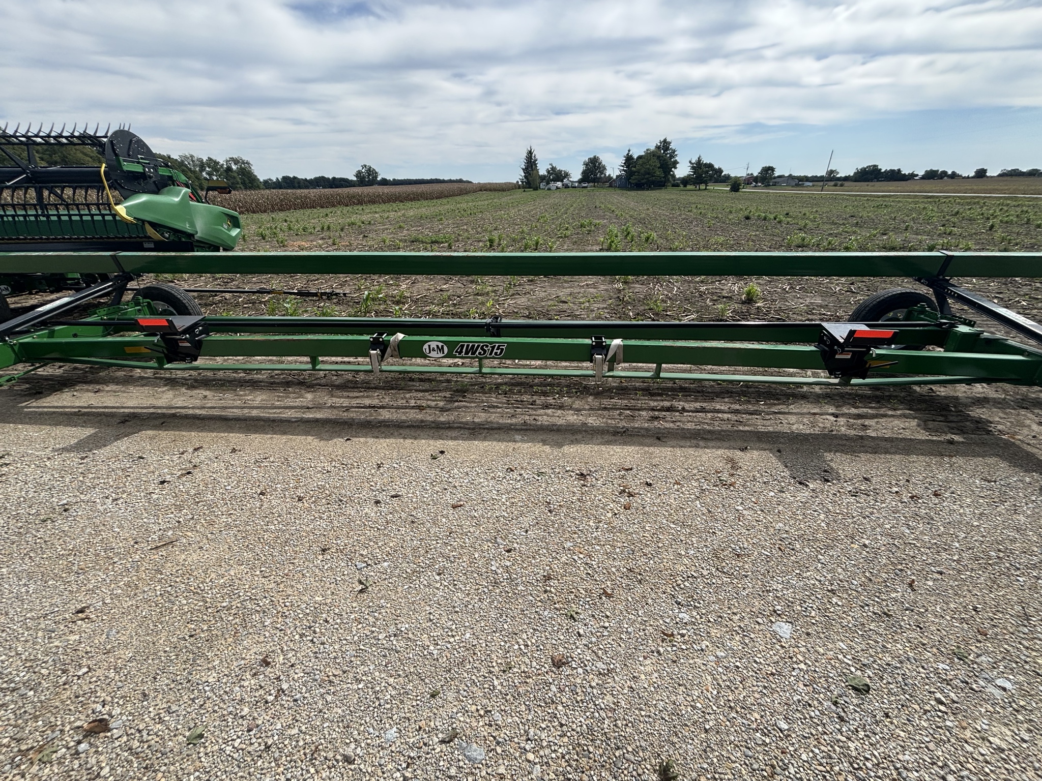 Used 2017 J&M 4WS15 Header carts at Koenig Equipment in Knightstown, IN - PhotoXL0